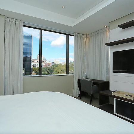 Sandton Skye Johannesburg Luxury Apartment Exterior photo